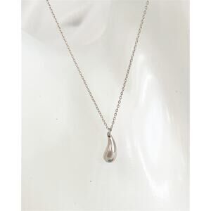 TIFFANY & CO Elsa Peretti Teardrop Pendant Necklace 925 Sterling Silver